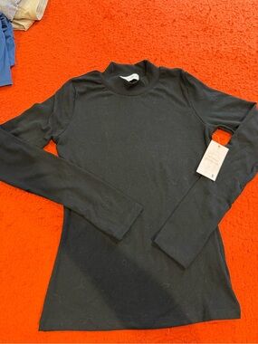 NWT Neutral Ground Black Mock Neck Long Sleeve Shirt
